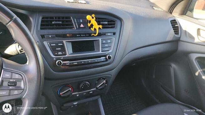 Sprzedam Hyundai i20 Świdnica - zdjęcie 2