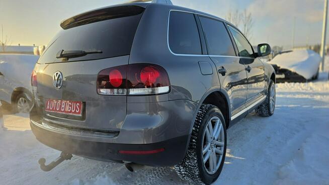 Volkswagen Touareg 4X4  automat  super stan mały przebieg xsenon Lębork - zdjęcie 6
