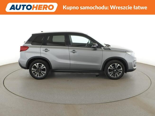 Suzuki Vitara mHEV 4x4 panorama navi kamera grzane fotele hak Warszawa - zdjęcie 9