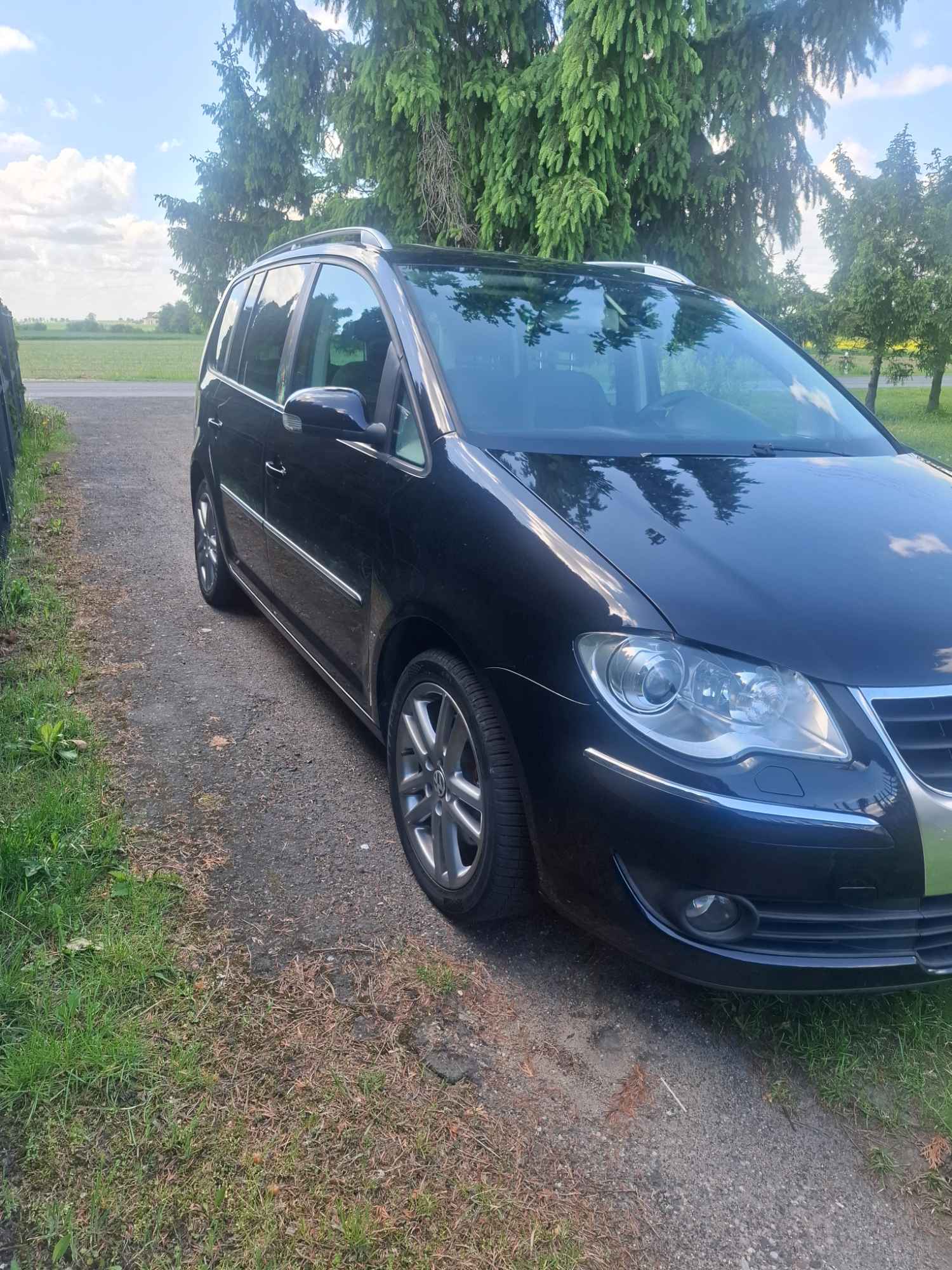 VW Turan Witkowo - zdjęcie 2