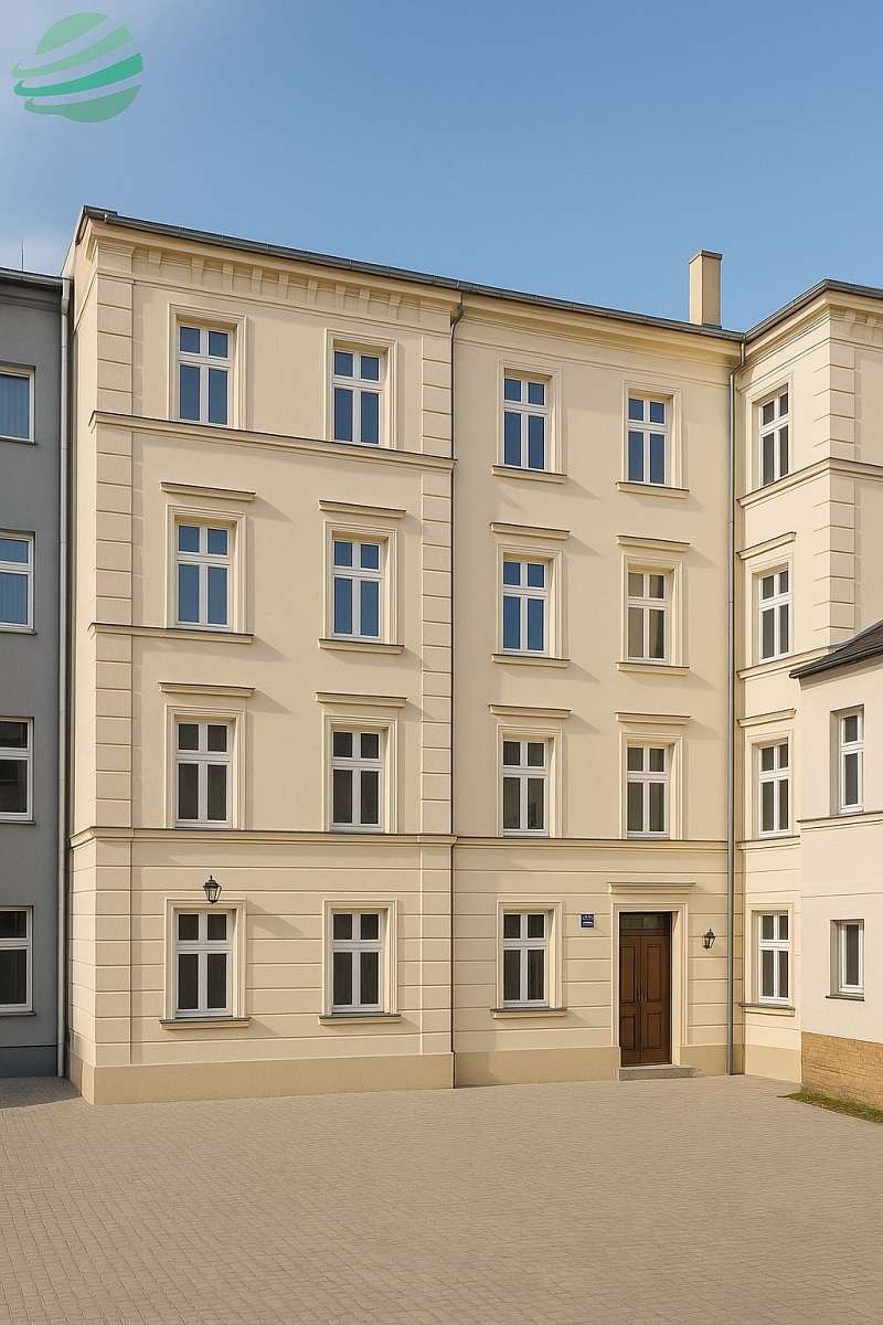 Kamienica 6 mieszkań  w Centrum na Sprzedaż Darłow Darłowo - zdjęcie 2