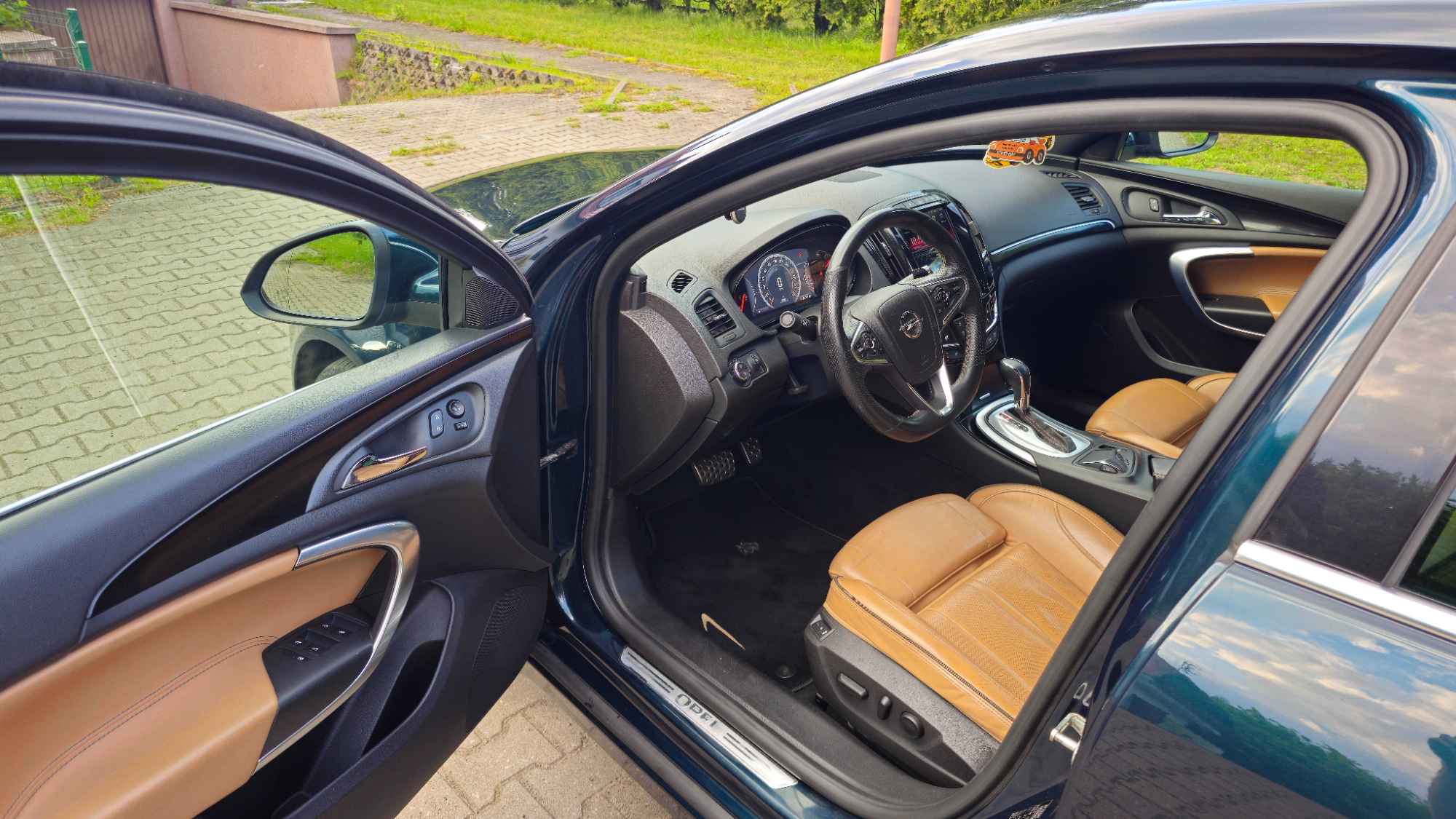 Opel Insignia A BiTurbo OPC Line Full Opcja, 4x4 BiXenon, stan BDB + Zawiercie - zdjęcie 12