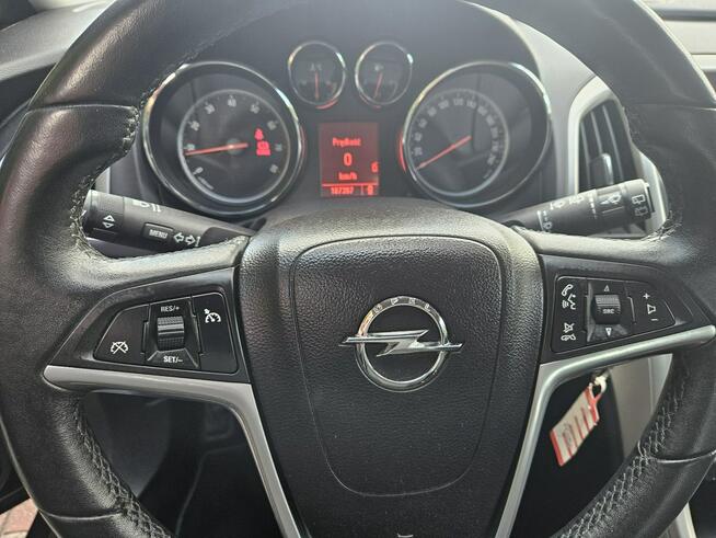 Opel Astra Klimatyzacja / Podgrzewane fotele i kierownica / Tempomat Ruda Śląska - zdjęcie 9