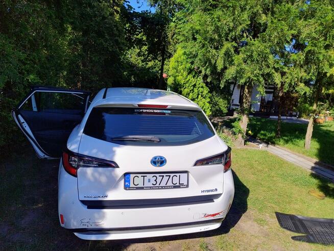 Toyota Gaz Hybrid Toruń - zdjęcie 1