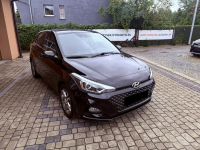 Hyundai i20 1,2 84KM  Klimatyzacja  Kamera  CarPlay Orzech - zdjęcie 3