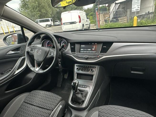 Opel Astra Sports Tourer 1,2 Turbo Jak Nowy Serwisow Bydgoszcz - zdjęcie 5