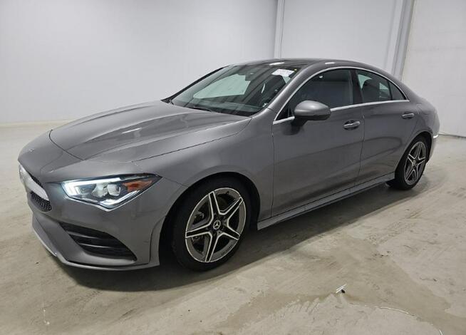 Mercedes CLA 250 4Matic / pakiet AMG / niski przebieg Białystok - zdjęcie 1
