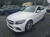 Mercedes C 300 4Matic / pakiet AMG / niski przebieg