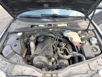 Volkswagen Passat 1.9TDI 130km 02r Tarnów - zdjęcie 8