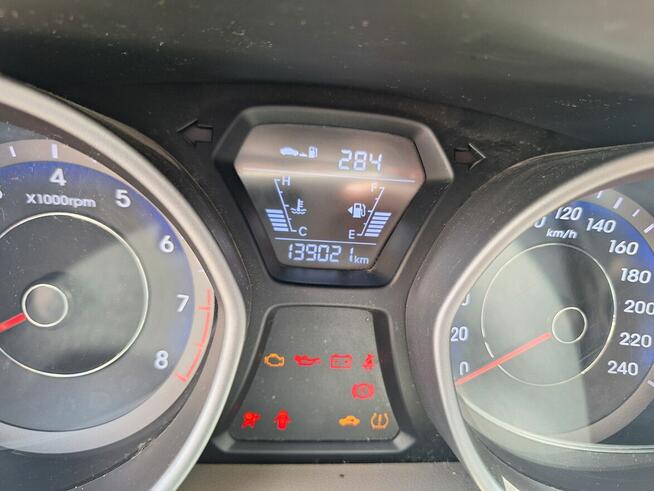 Hyundai Elantra 2015r Kalisz - zdjęcie 12