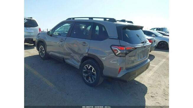 Subaru Forester 4x4 / automat / niski przebieg Wrocław - zdjęcie 7