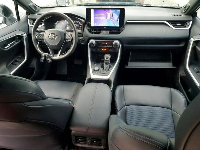 Toyota RAV-4 / HYBRYDA / 4x4 / bogate wyposażenie / niski przebieg / Tarnów - zdjęcie 8