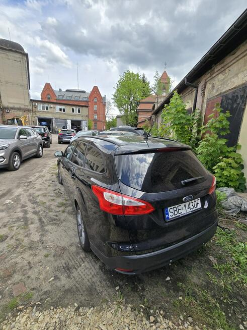 ford focus 2014 po szkodzie uderzony prawy przód Uszkodzony Sosnowiec - zdjęcie 4