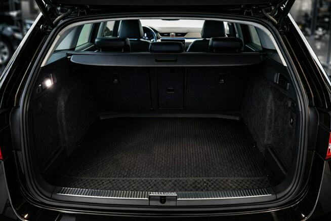 Škoda Superb Sadlno - zdjęcie 8