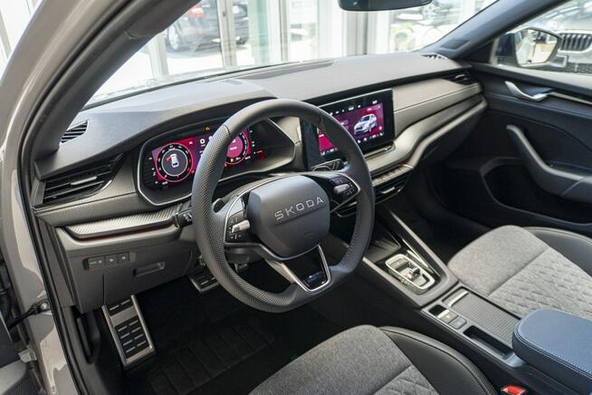 Škoda Octavia Combi Sportline 1.5 TSI m-HEV 150 KM DSG Łódź - zdjęcie 12