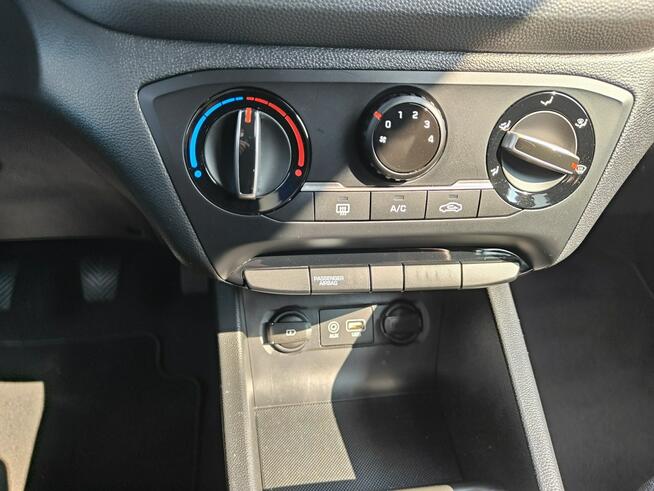 Hyundai i20 1.25 Benzyna 84 KM Przebieg-103 212km Serwisowany Twardów - zdjęcie 11