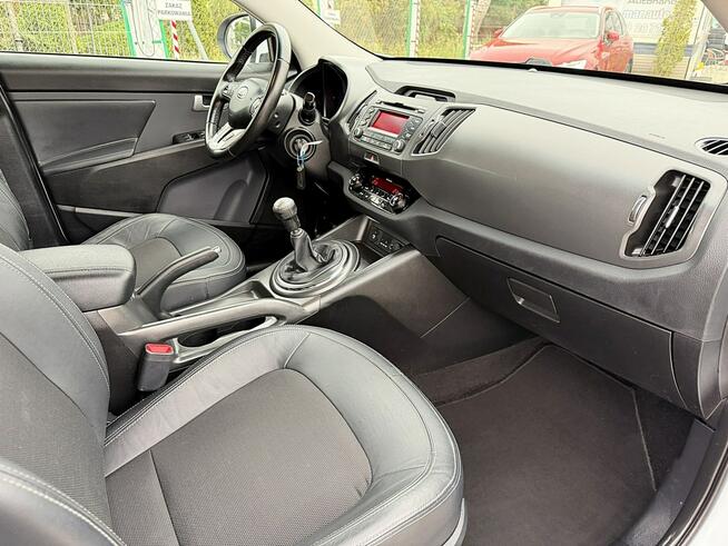 Kia Sportage 2.0i 4x4 Climatronic PDC Gwarancja Kutno - zdjęcie 10