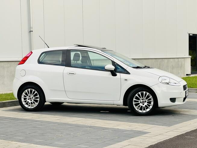 Fiat Grande Punto 1.4 Benz. 95 KM Zadbany Mikołów - zdjęcie 7