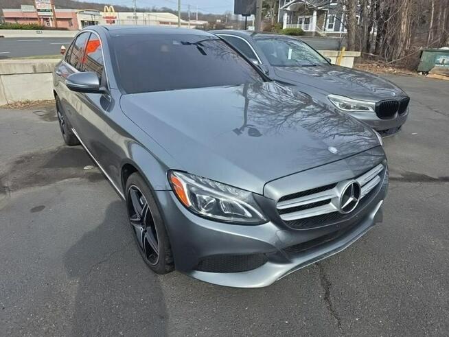 Mercedes C 300 4Matic / Pakiet AMG / mała szkoda Wrocław - zdjęcie 1