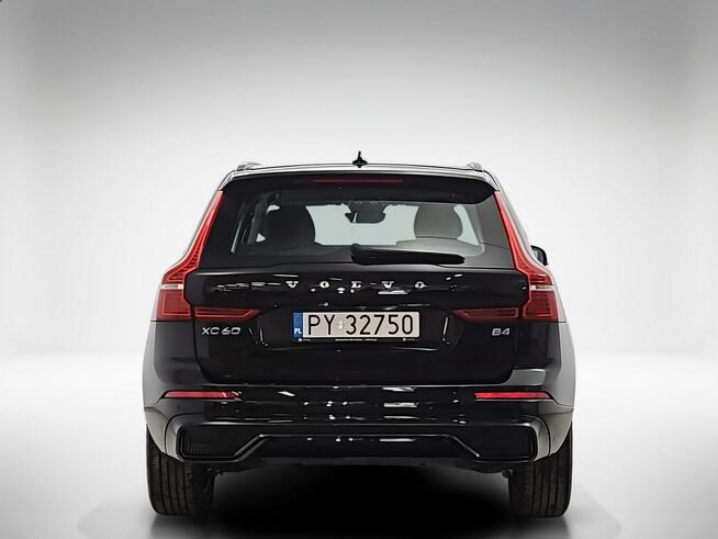 Volvo XC 60 B4 D Plus Dark aut ! Z Polskiego Salonu ! Faktura Vat ! Warszawa - zdjęcie 4
