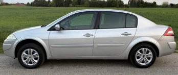 Renault Mégane II sedan - 1.6 BENZYNA MPI - extra wnętrze Legionowo - zdjęcie 7