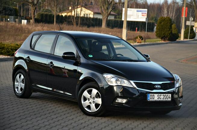 Kia Cee'd 1,6Benzyna*125KM*Lift*Niemcy*ASO*TUV do 2027r Ostrów Mazowiecka - zdjęcie 9