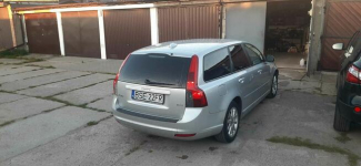 Volvo v50 Sejny - zdjęcie 7