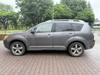 Syndyk sprzeda Mitsubishi Outlander 2.0 DI-D 4WD 2008 r. Bełchatów - zdjęcie 7
