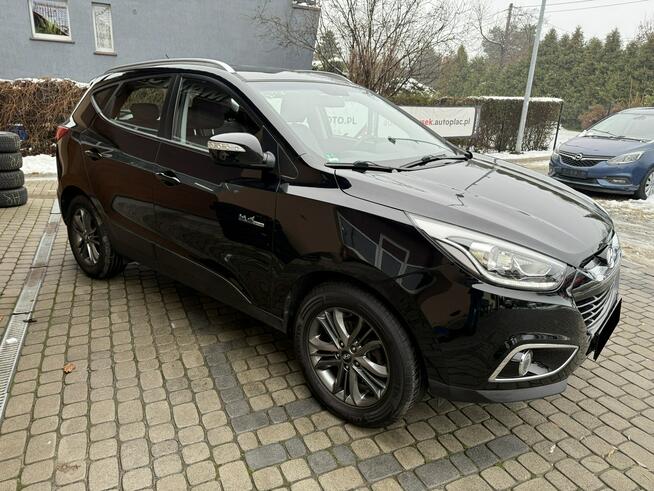 Hyundai ix35 1,6 135KM  Klimatronik  Serwis  Koła lato+zima Orzech - zdjęcie 4