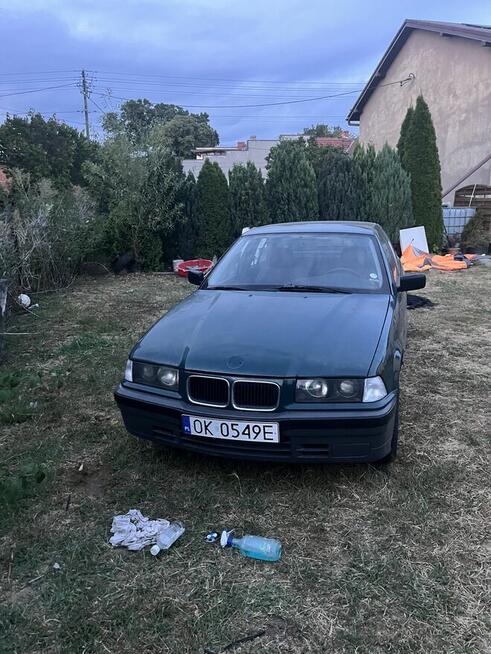 sprzedam bmw e36 sedan 1.6 Kędzierzyn-Koźle - zdjęcie 2