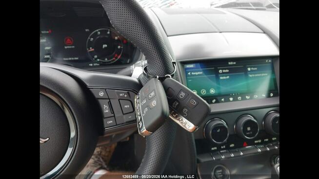 Jaguar F-Type AWD / 5.0 V8 / niski przebieg Wrocław - zdjęcie 12