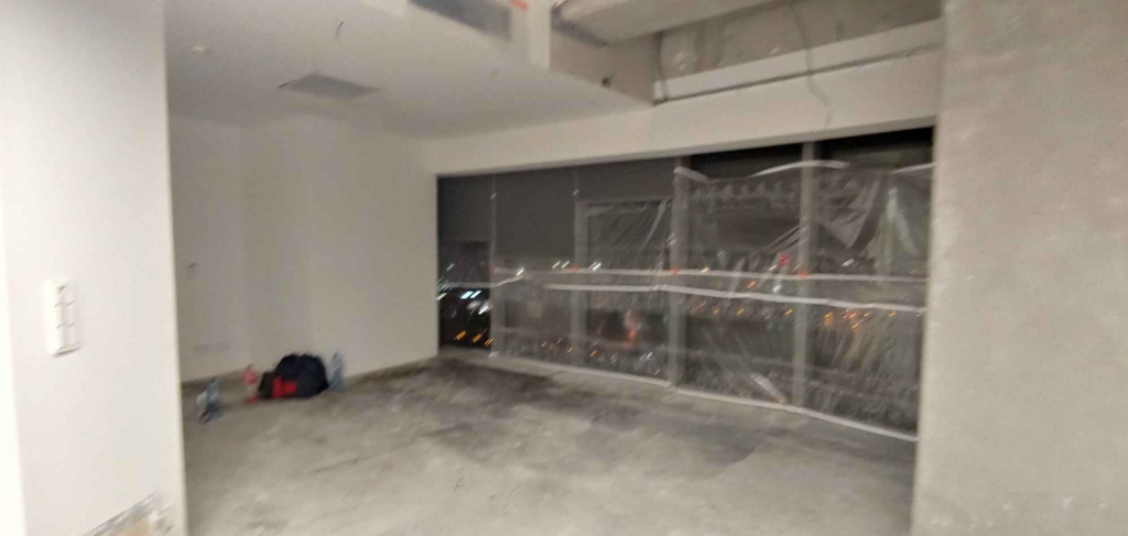 3pok, 95met, Sky Tower KOMÓRKA/GARAŻ/WINDA/2013 (Wrocław) Krzyki - zdjęcie 7