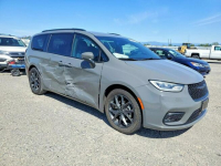 Chrysler Pacifica / Bogata wersja / automat / niski przebieg Warszawa - zdjęcie 3