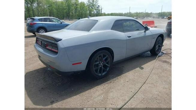 Dodge Challenger 5.7 HEMI / automat / niski przebieg Wrocław - zdjęcie 5