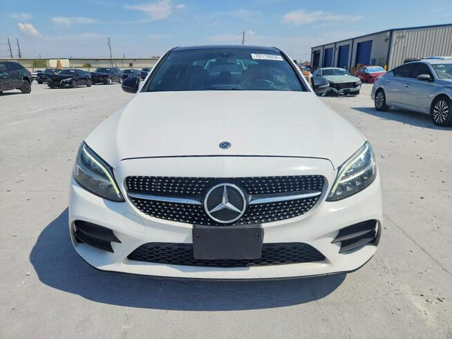 Mercedes C 300 4Matic / pakiet AMG / niski przebieg / mała szkoda Białystok - zdjęcie 2