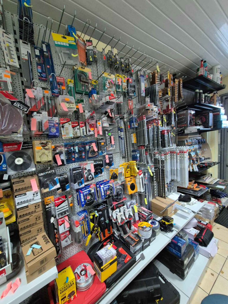 Sprzedam zestaw elektronarzędzi, narzędzi i części zamiennych Nowa Huta - zdjęcie 1