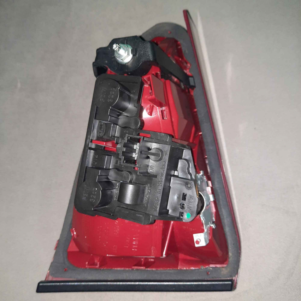 Oryginalna lampa (lewy tył) Audi A4 B8 (Sedan) Jaworzno - zdjęcie 5