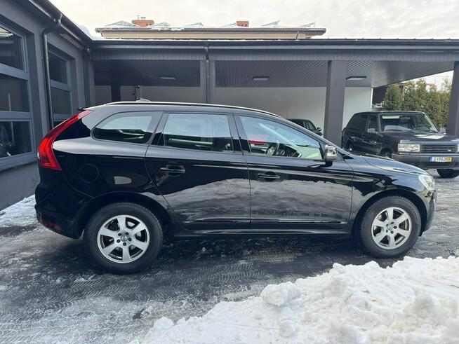 Volvo XC 60 Lift 2.0D D3 150KM Xenon El Klapa PDC model 2016 Końskie - zdjęcie 8