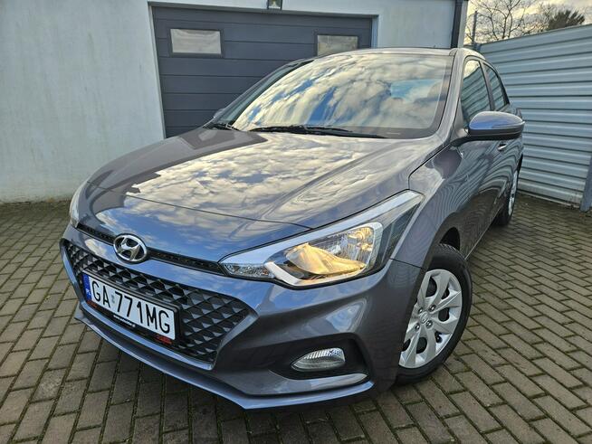 Hyundai i20 1.2 75KM benzyna REZERWACJA Gdynia - zdjęcie 1