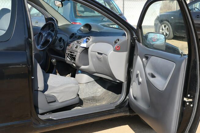 Toyota Yaris 2000r. 1,0 benzyna Wspomaganie Tanio - Możliwa Zamiana! Warszawa - zdjęcie 6