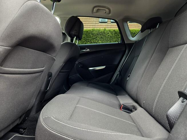Opel Astra HB 1.4T Benz. 120KM 2011r Navi, Manual, Tempomat Tychy - zdjęcie 12