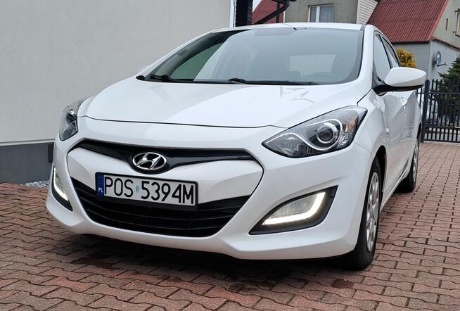 Hyundai i30 benzyna 5 drzwi niski przebieg Kalisz - zdjęcie 11