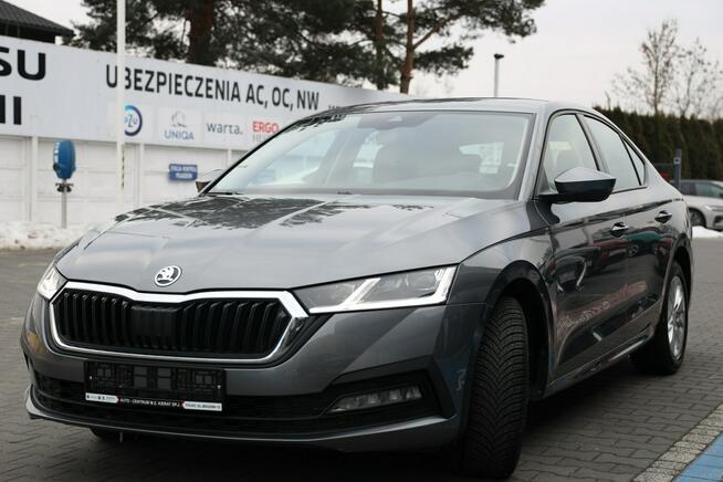 Škoda Octavia 1,0 110 KM Ambition e-Tec Automat Tychy - zdjęcie 4