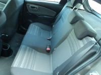 sprzedam ładną TOYOTE YARIS z 2016r  1.3 benz 100KM udziela.GW Lublin - zdjęcie 9