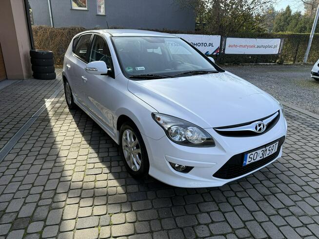 Hyundai i30 Rej.03.2011  1,4 109KM  LPG  Klimatronik Orzech - zdjęcie 3