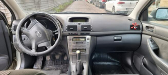 Toyota Avensis T25 2.0 Benzyna / Nowe opony zimowe / Warszawa /Zamiana Warszawa - zdjęcie 12