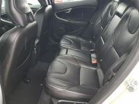 Volvo V40 2,0 T2 Benzyna Nawigacja Skóry Zarejestrowany Gwarancja Włocławek - zdjęcie 11