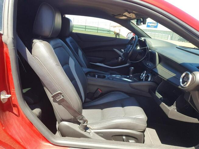 Chevrolet Camaro Bogata wersja wyposażenia / Automat / niski przebieg Chwaszczyno - zdjęcie 10