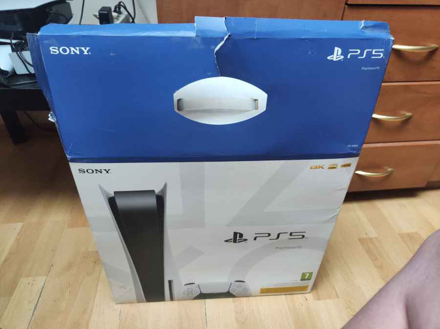 Konsola PlayStation 5 stan idealny Puławy - zdjęcie 2