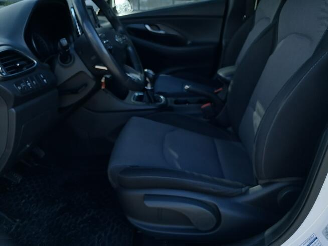 Hyundai i30 1.5 Benzyna 110 KM Cisiec - zdjęcie 6